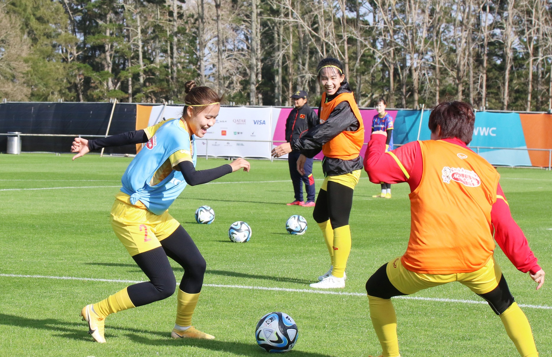 Tuyển nữ Việt Nam lần đầu tập trên sân tập chính của World Cup nữ 2023

